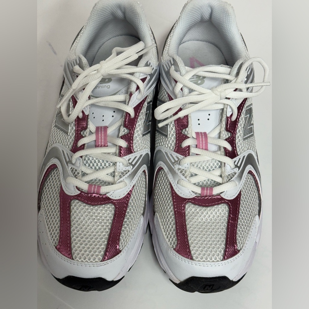 New Balance Women's Running shoes MR530PK size 10 (men 8.5) - Lightly used - Picture 5 of 9